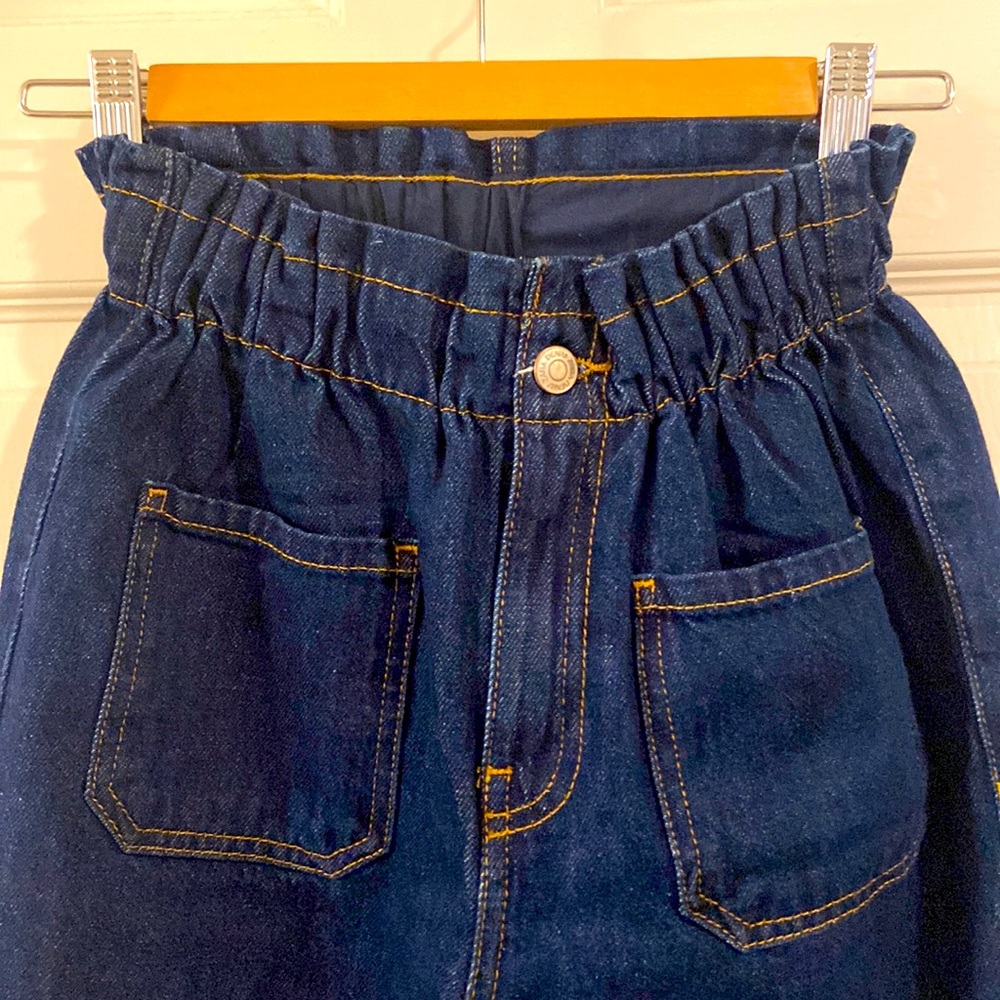 Zara paperbag jeans.